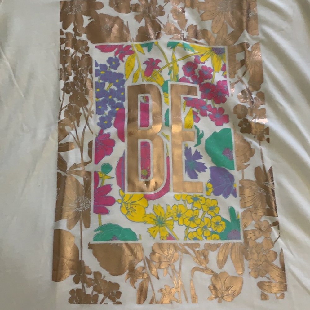 LulaRoe T-shirt - Picture 5 of 10